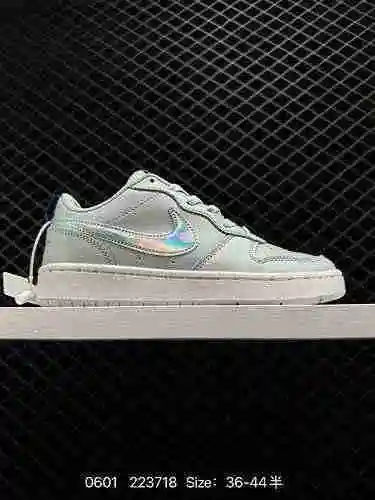 El calzado 9 Nike Court Borough Low 2 (GS) para hombre y mujer combina comodidad con un estilo excep