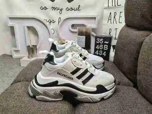 434DBalenciaga Triple S x Ad Adi cooperación de lujo transfronteriza Balenciaga zapatos de papá retr