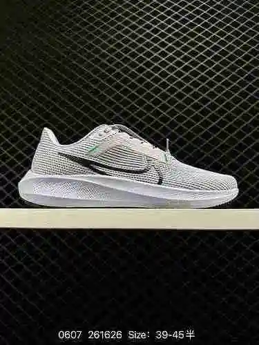 3 Zapatillas para correr profesionales Nike Air Zoom Winflo + 4 Moonlight Datos de archivo originale