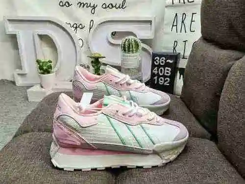 192D ¡Retro dominante! Los zapatos Adidas neo futro mixr touch se venden en cantidades limitadas. La