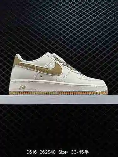 2 Corporate Nike Air Force Low Air Force One zapatilla casual de caña baja. El rendimiento de amorti