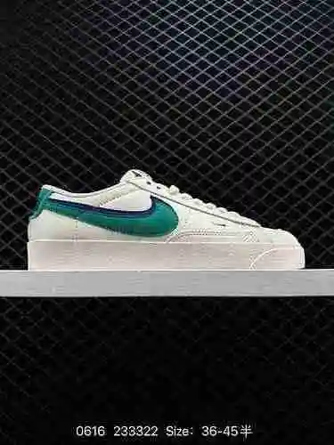 La pieza versátil Nike Blazer Low '77 SE es una zapatilla Blazer clásica nueva y mejorada, con el Sw