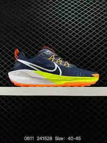 4 Nike Nike TERRA KIGER Zapatillas bajas para correr a campo traviesa al aire libre Calzado deportiv