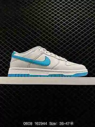 22 Nivel de empresa Nk Dunk Low" Light Blue" Los zapatos deportivos informales de corte ba