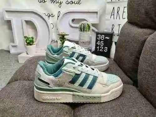 123DAdidas Forum 84 Low Zapatillas informales de moda, versátiles y de caña baja. Basado en la apari