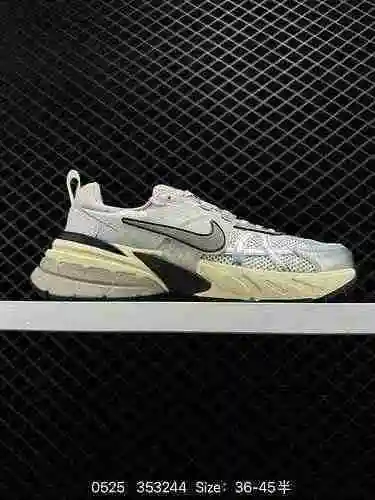 22 NK Runtekk" Summit White Metallic Silver&# x27&# X27; Zapatos para papá retro con ab