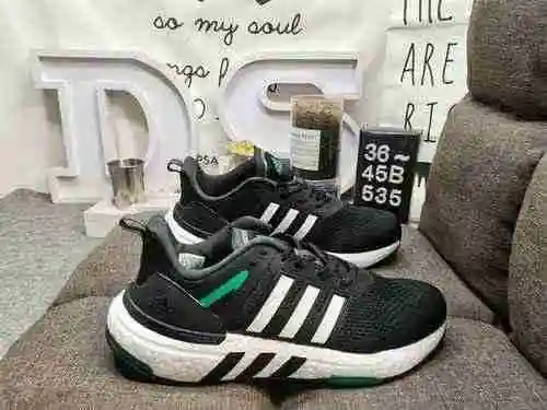 Las zapatillas para correr 535DEQT EQUIPMENT+Low cut Running Shoe cuentan con una parte superior tej