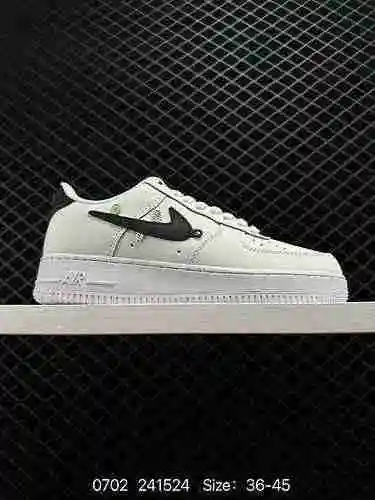2 Verdaderas Nike Air Force&# x27; 7 Lv8" Carabiner Swoosh Air Force One Classic Low Top Za