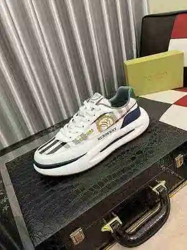 Zapato Burberry Hombre Código: 0630B60 Talla: 38-44