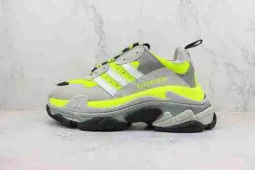 D30 | Apoye el lanzamiento de la segunda tienda de la versión i8 Adidas Co-branding Balenciaga 1.ª g