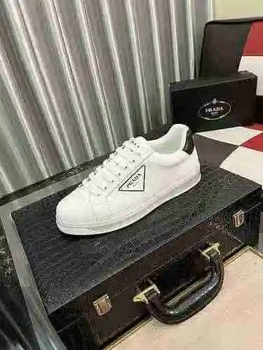 Zapato Prada Hombre Código: 0630B50 Talla: 38-44
