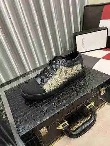 Código de zapato de hombre GUCCI: 0630B30 Talla: 38-44