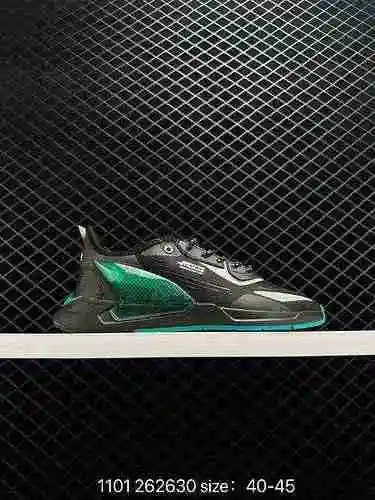 Lanzamiento de 5 nuevos productos Puma Mercedes AMG Petronas Puma Co branded Vintage Low Top Sports 
