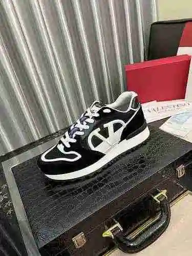 Zapato Valentino Hombre Código: 0630C10 Talla: 38-44