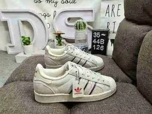 126DAdidas Clover Originals Superstar Shell Head Zapatos deportivos clásicos, versátiles e informale