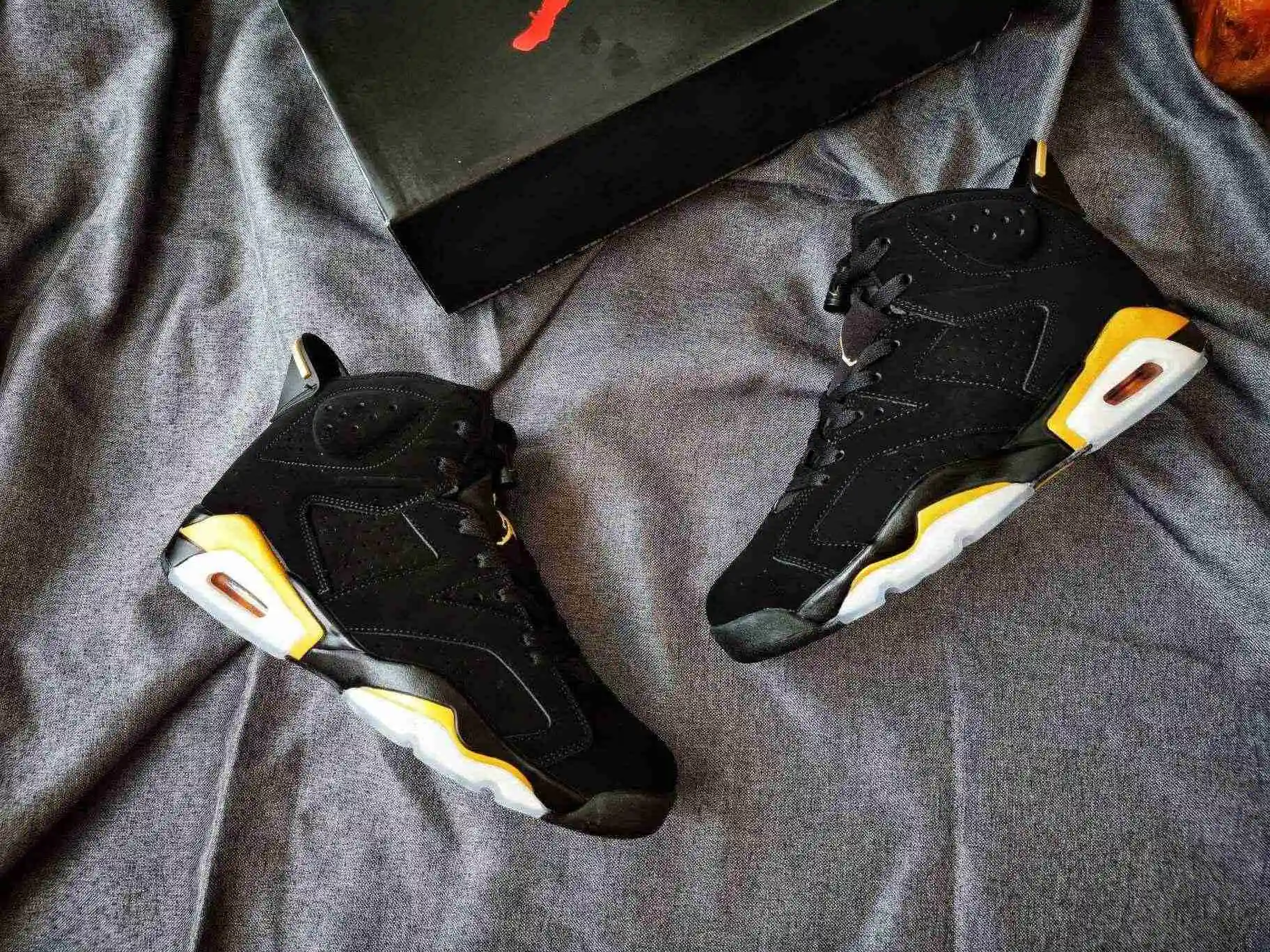 Air Jordan 6 黑金高品质 40-----47带半吗 (7).webp