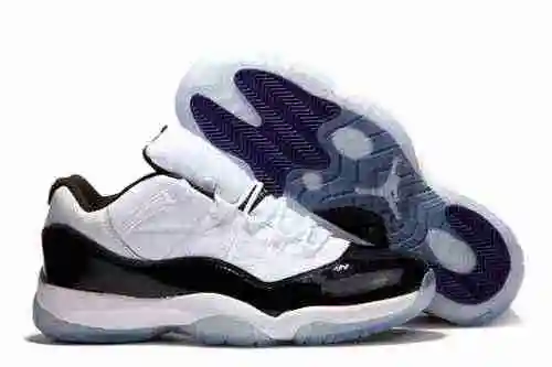Los zapatos JORDAN LOW de 11.ª generación para hombre generalmente están disponibles en stock US8---