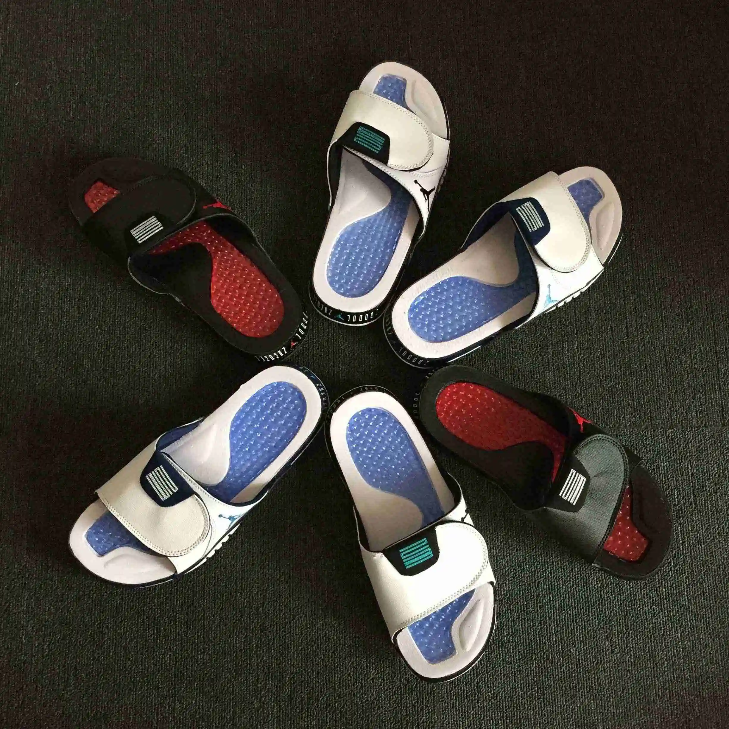 AJ11 复活节魔术贴 拖鞋1.webp