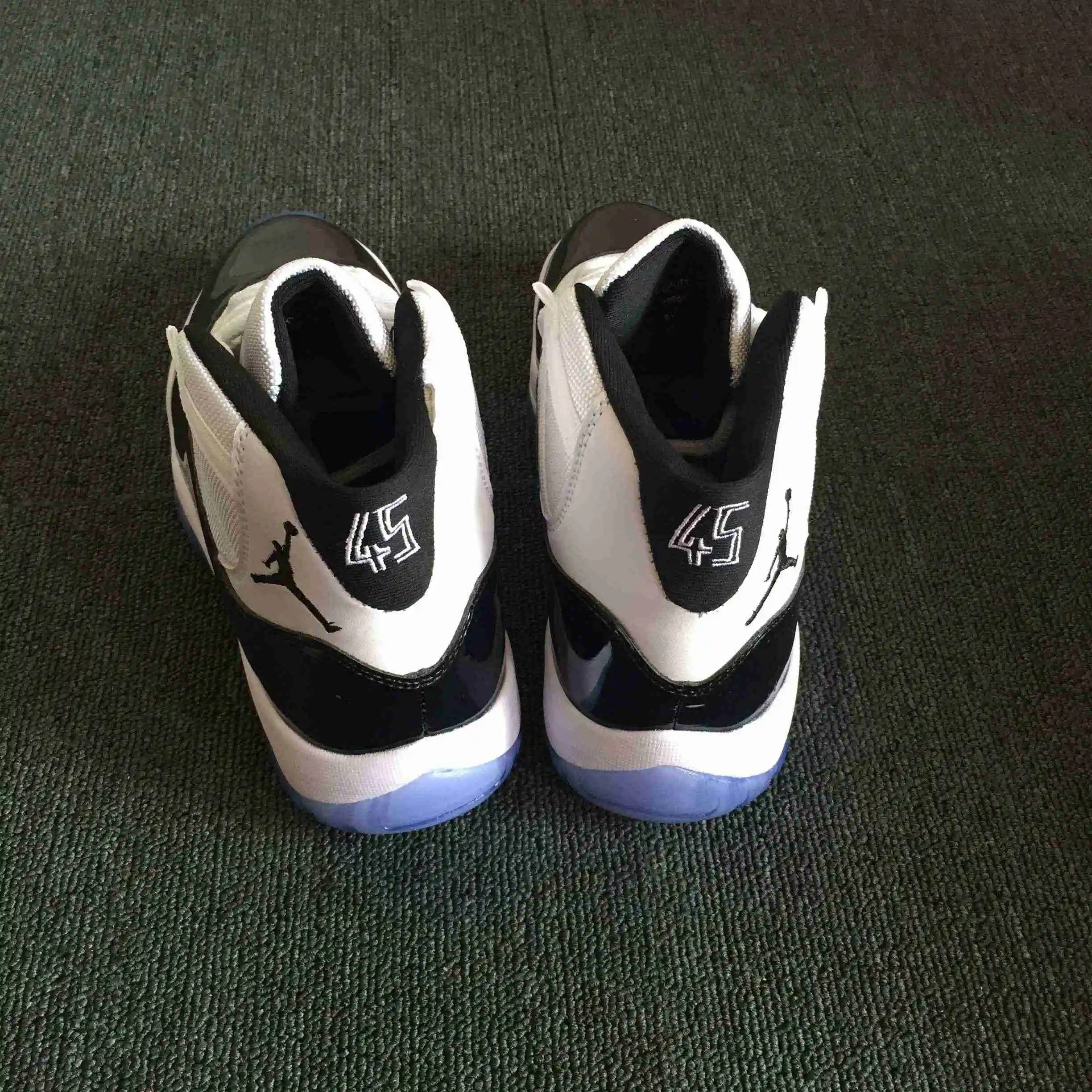 Air Jordan 11 “Concord”022.webp