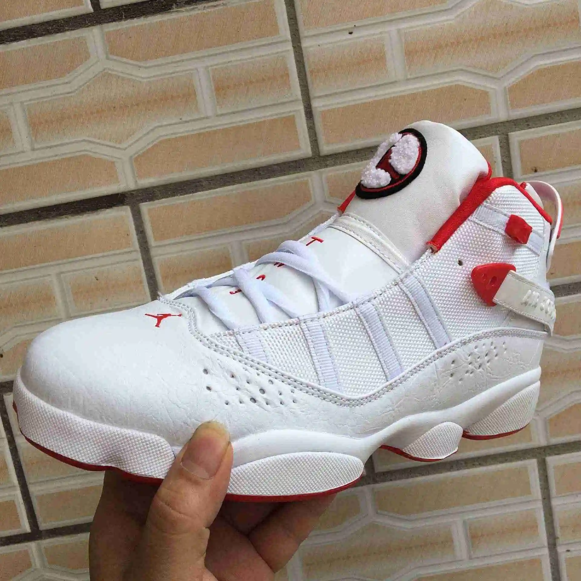 六合一白红36-47