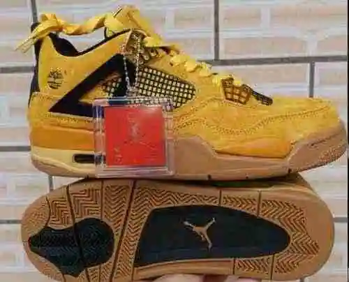 Jordan 4 Trigo Oro 40-45