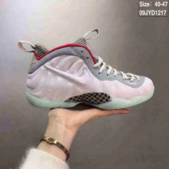 18009-21 白灰红 40-47