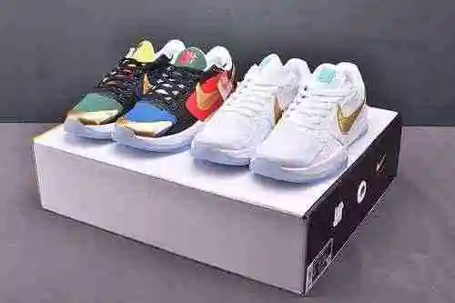 Conjunto de marca Undefended x Nike Kobe 5 What If Pack Co DB5551 900