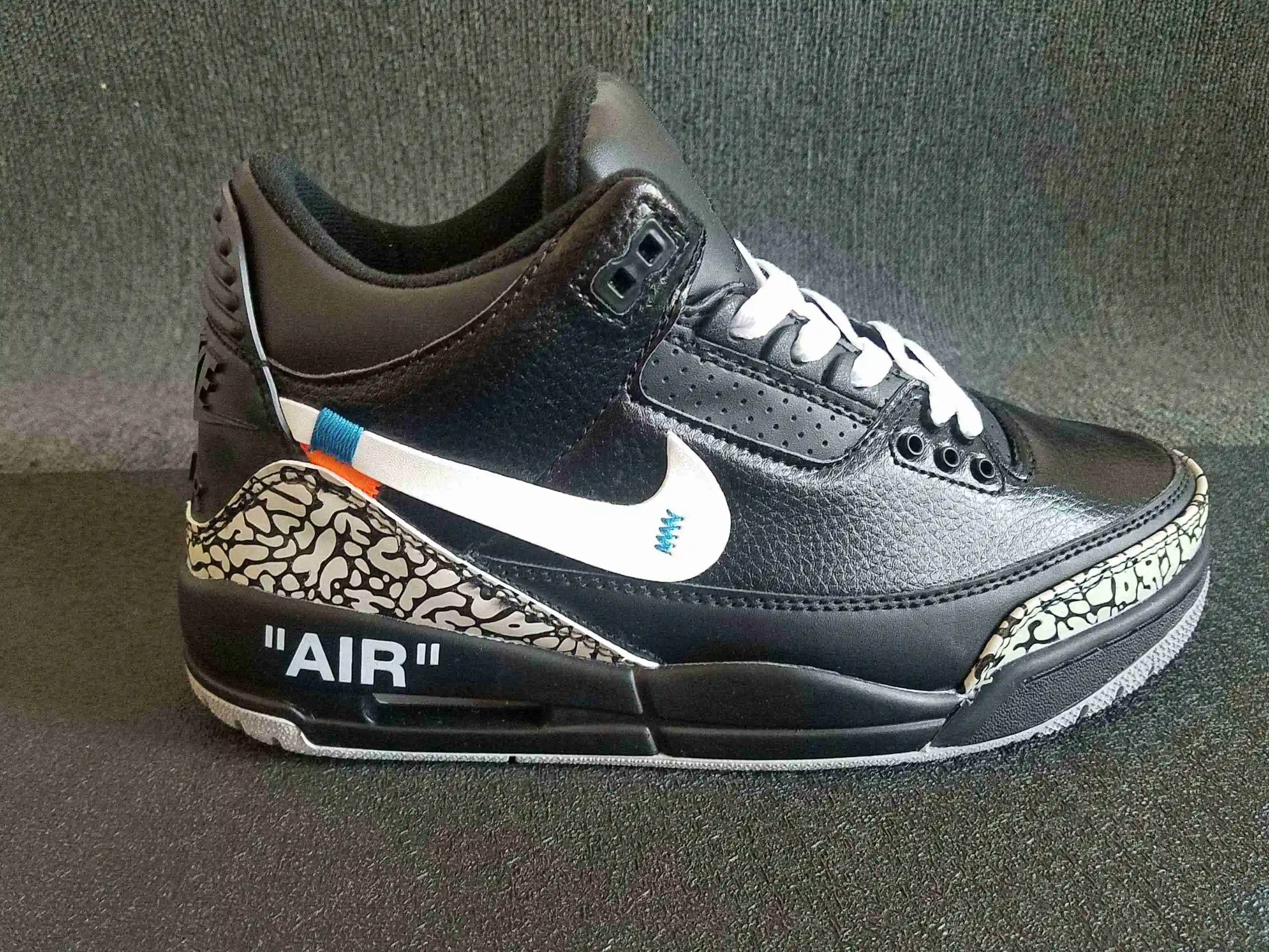 AJ3 x off white 乔丹3代 黑色联名 (4).webp