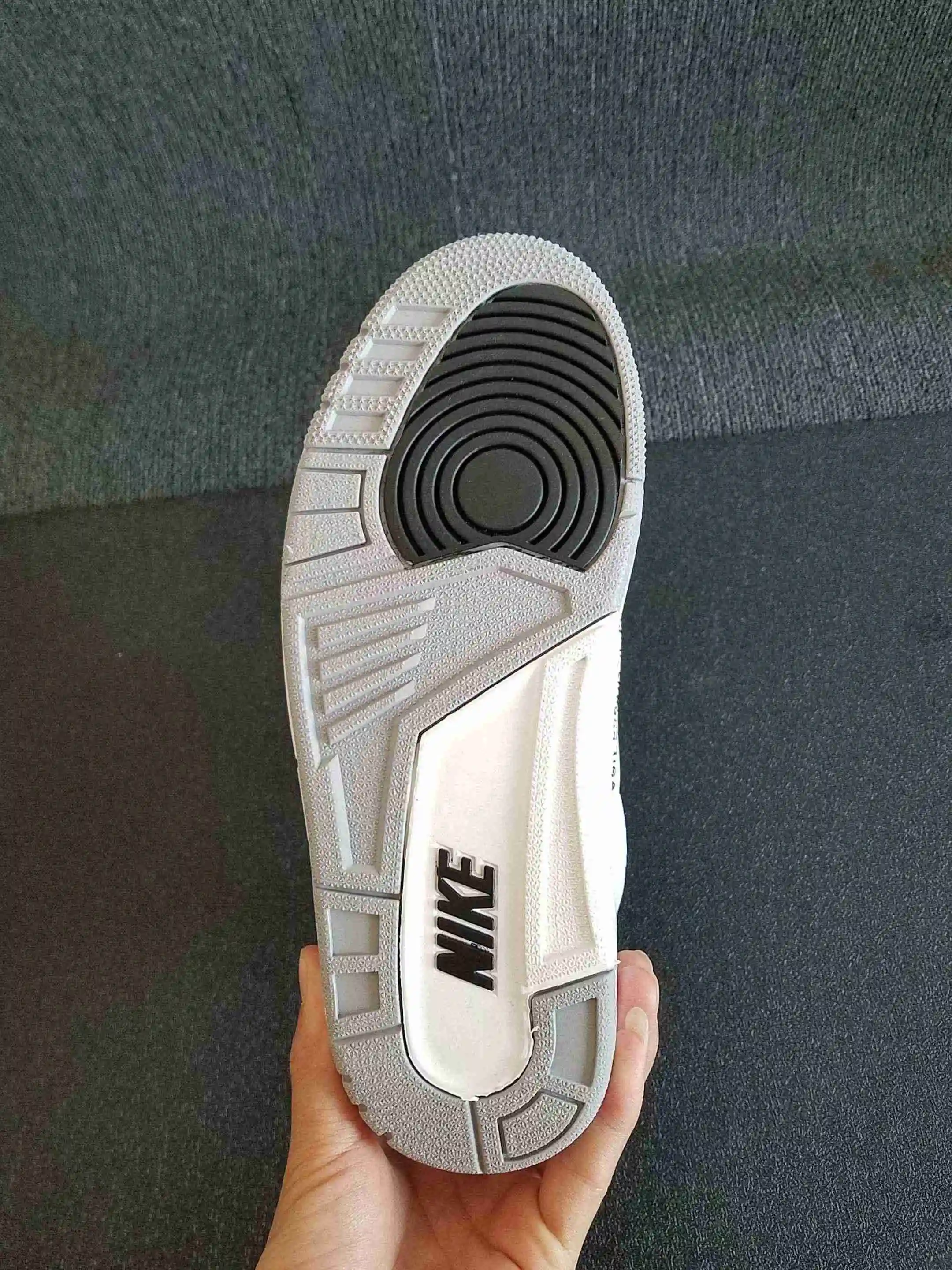 AJ3 x off white 乔丹3代 白色联名 (11).webp