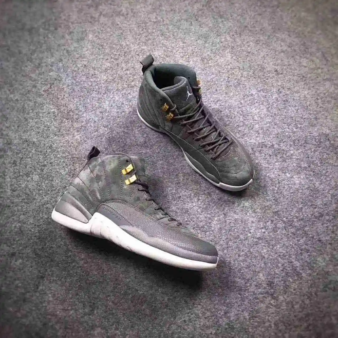 酷灰金“Dark Grey”3.webp