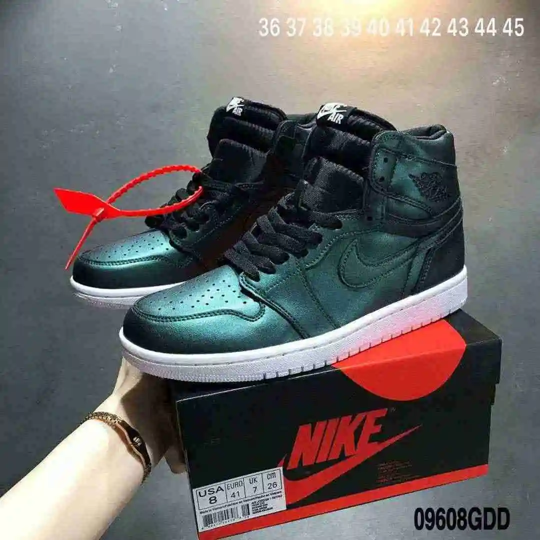 aj1 变色龙 头层皮 男女鞋6.webp