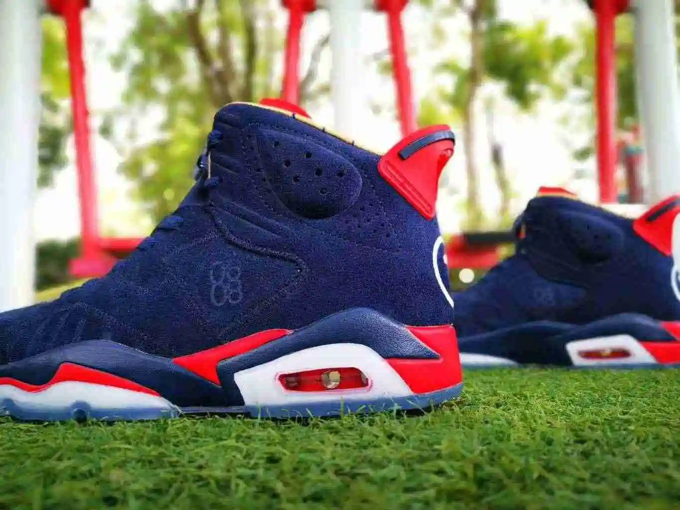 Air Jordan 6 慈善 (5).webp