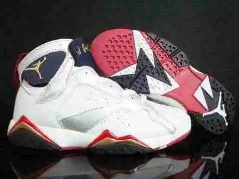 J7 tiene stock disponible 8-13