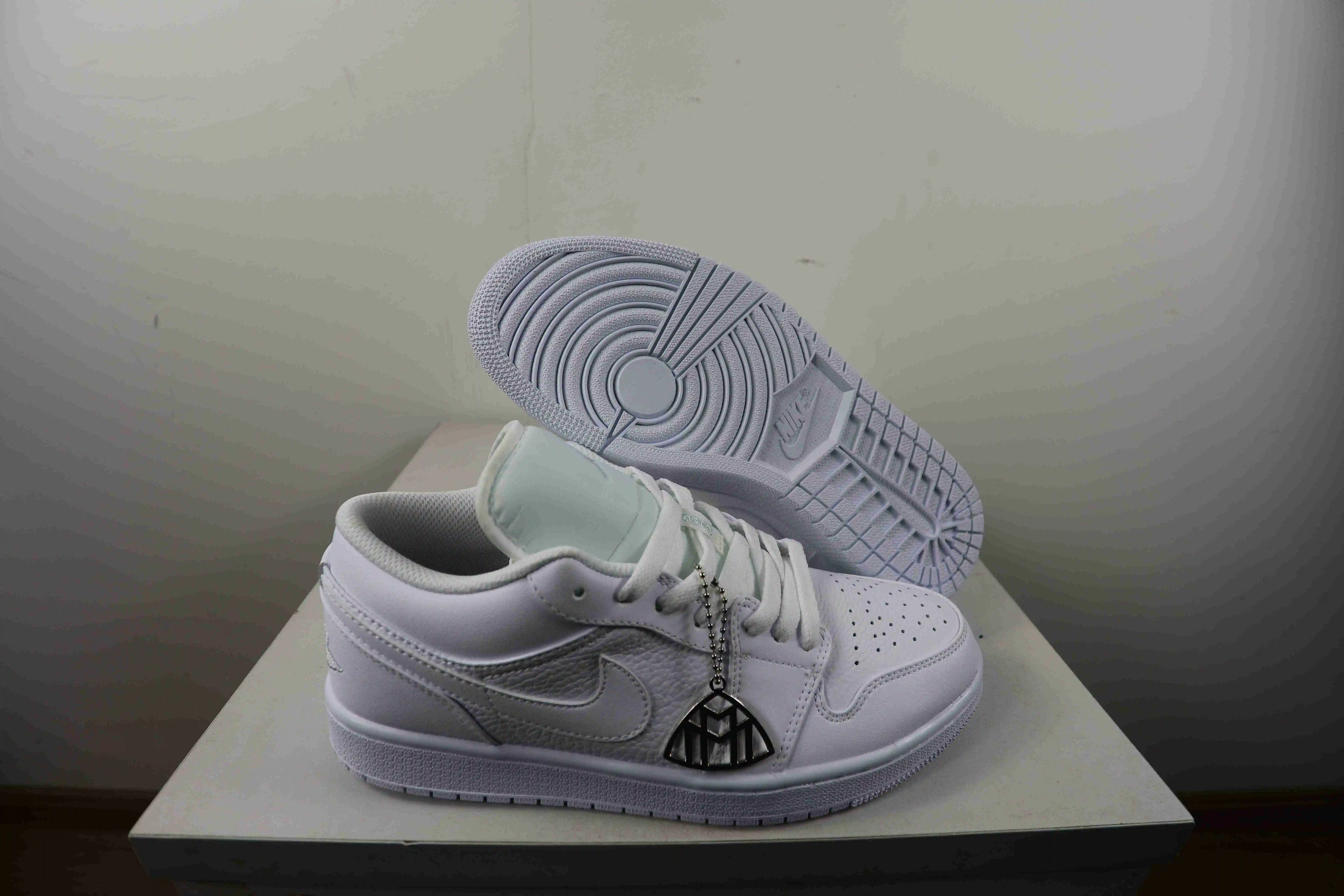 纯白36-46