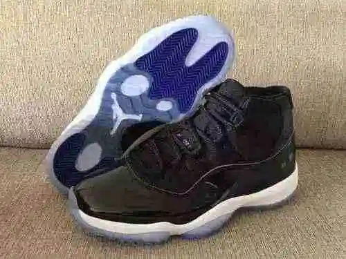 Air Jordan 11 "Space Jam" Slam Dunk Super A Sellos de envío de zapatos para hombres y muje