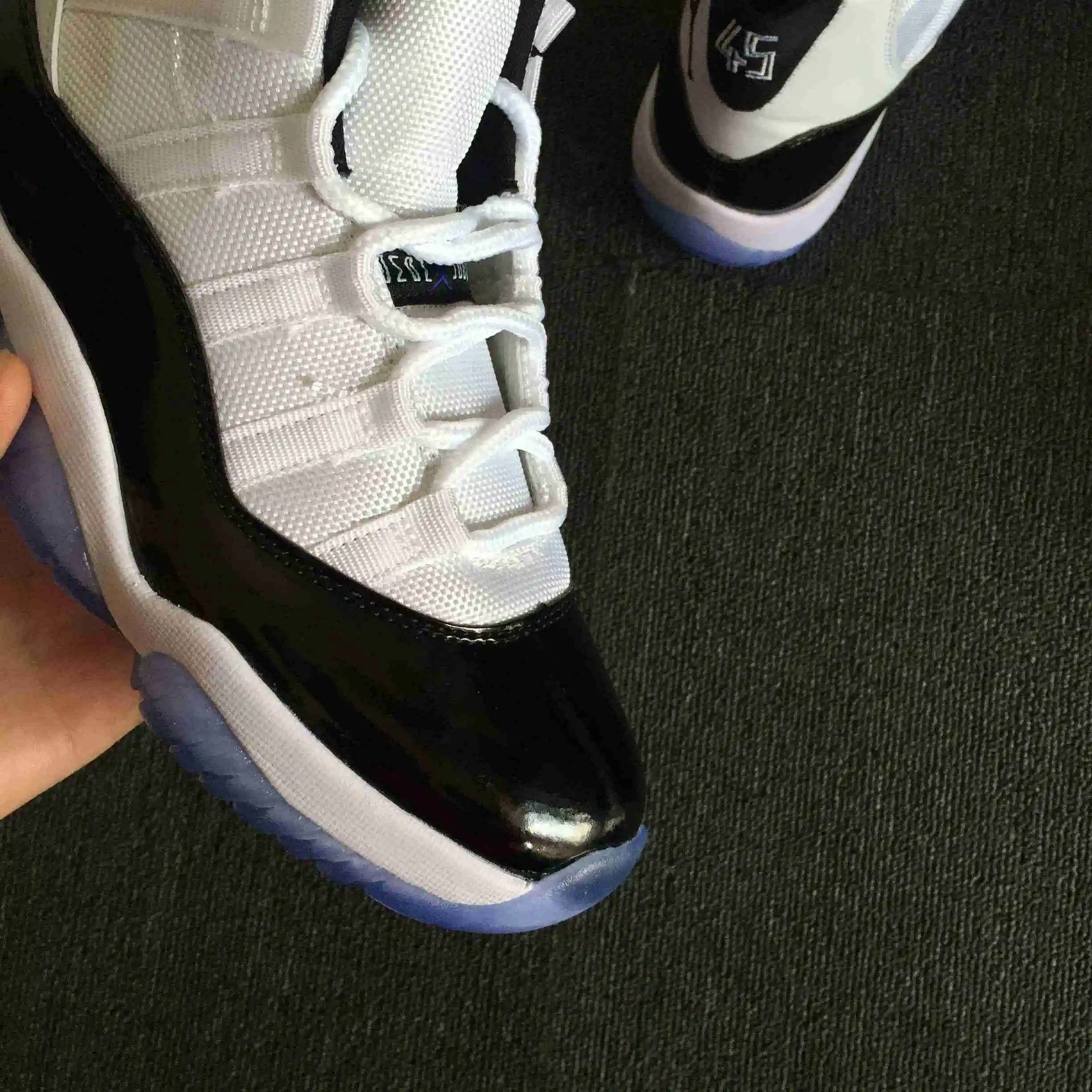Air Jordan 11 “Concord” 025.webp