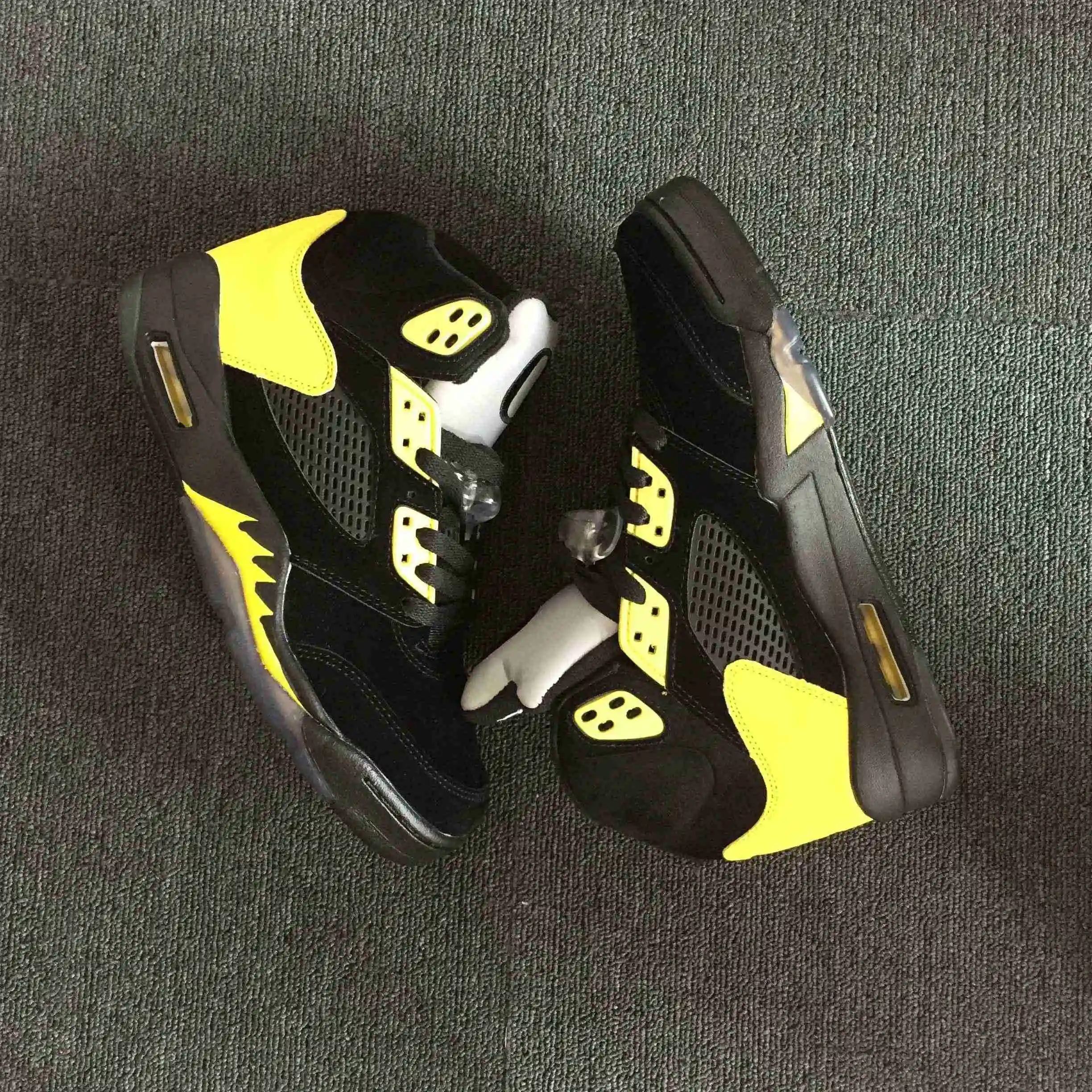 Air Jordan 5“Oregon”PE 4.webp