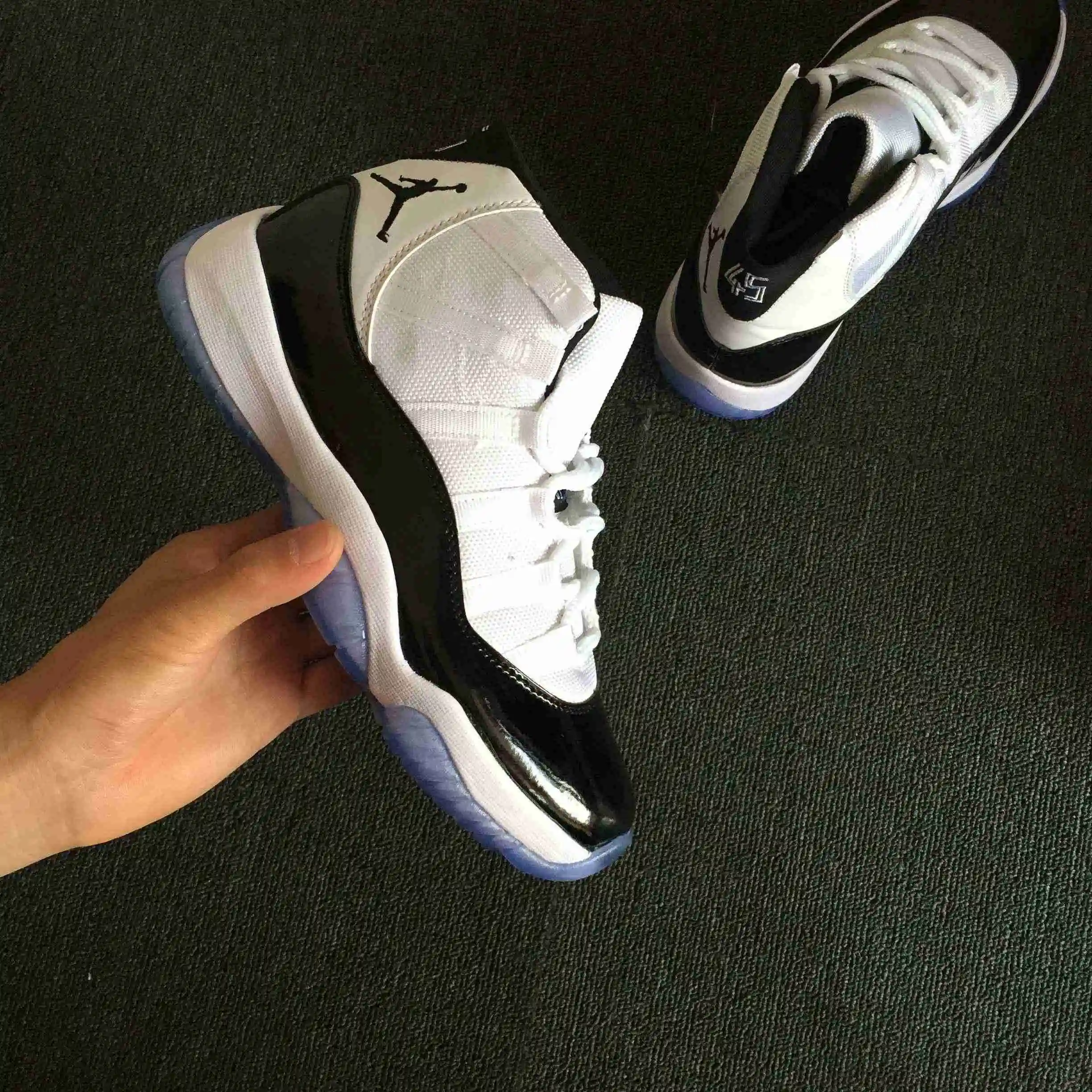 Air Jordan 11 “Concord”024.webp