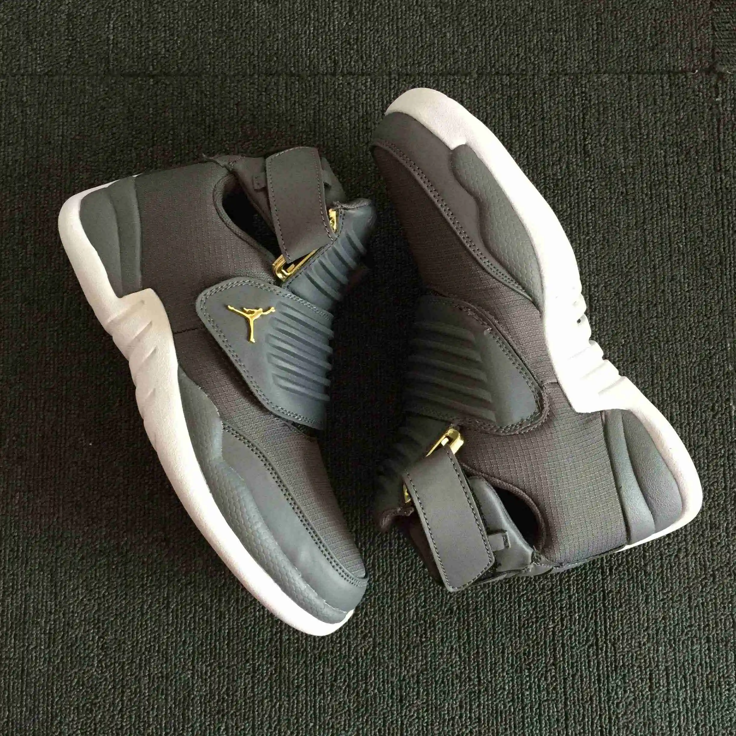 JORDAN  GENERATION 23 (13).webp