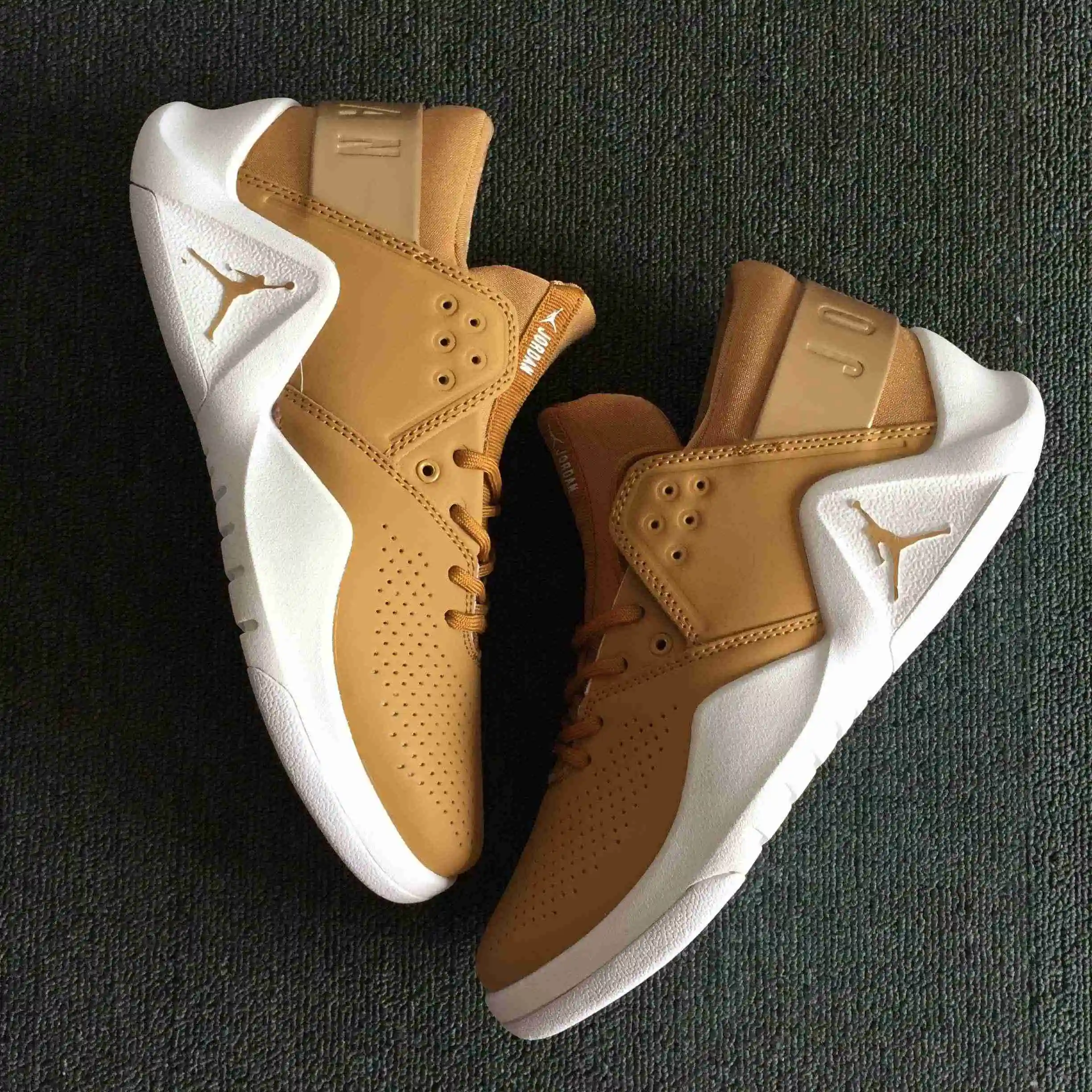 AIR  JORDAN FLIGHT FRESH (32).webp