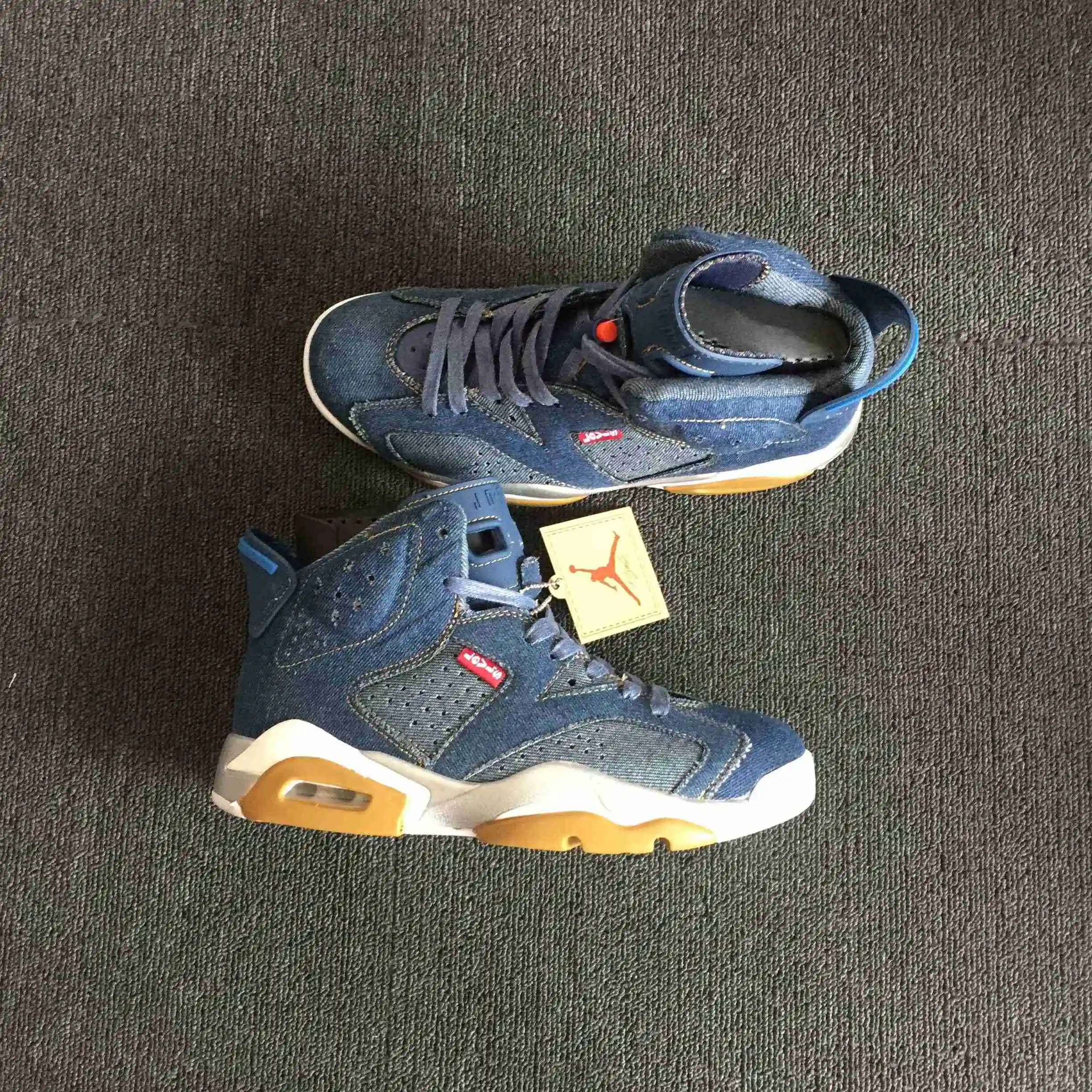 Levi’s x Air Jordan 6 牛仔蓝6.webp