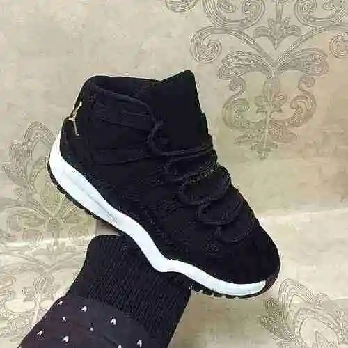 AJ11 Zapatos Infantiles Dorados Blanco y Negro 28-35