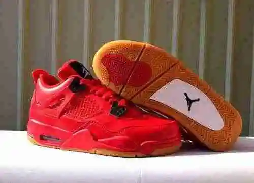 Zapatillas JORDAN 4 Rojas y Negras Hombre: 40-47