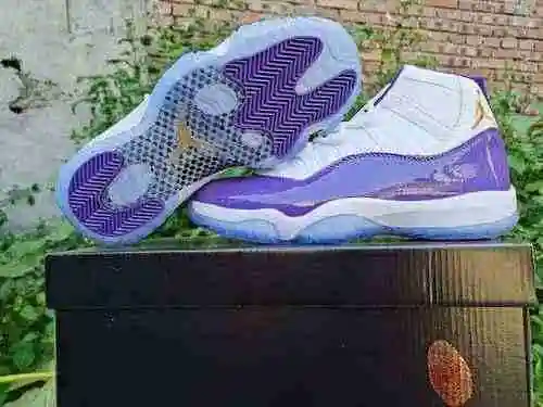 Jordan 11 Edición Conmemorativa De Kobe 40-47