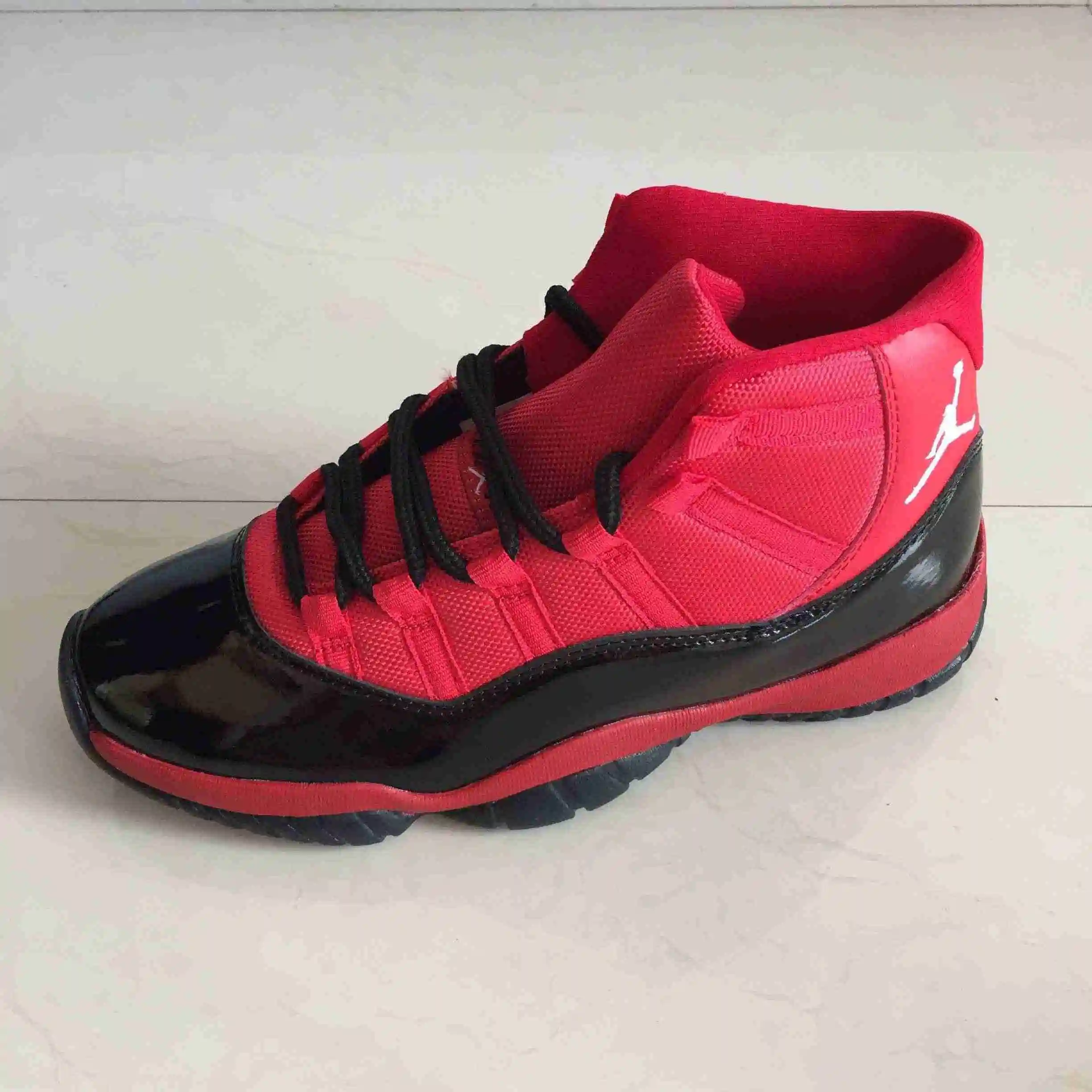 AJ11 红黑 40---47 (1).webp