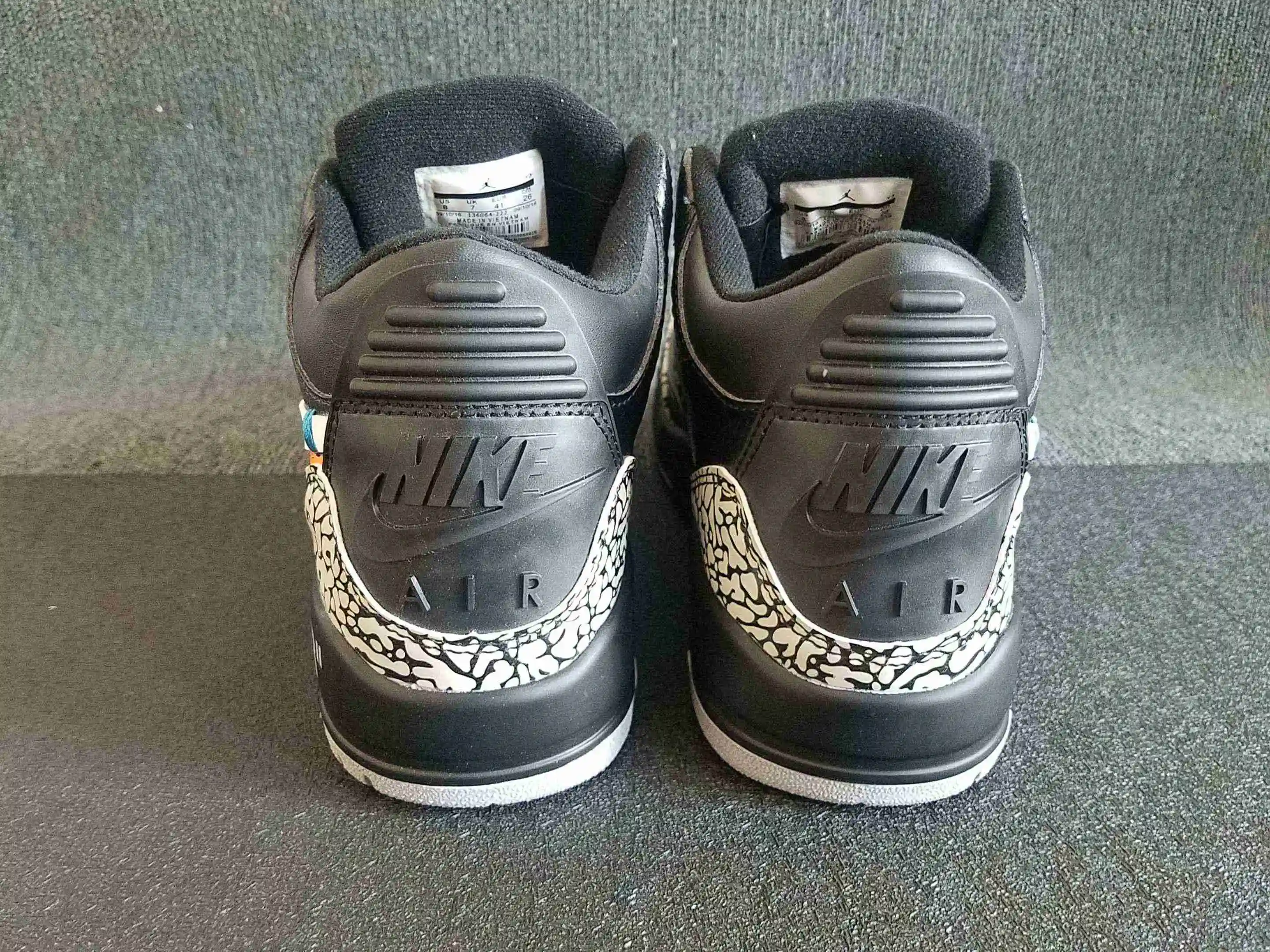 AJ3 x off white 乔丹3代 黑色联名 (3).webp