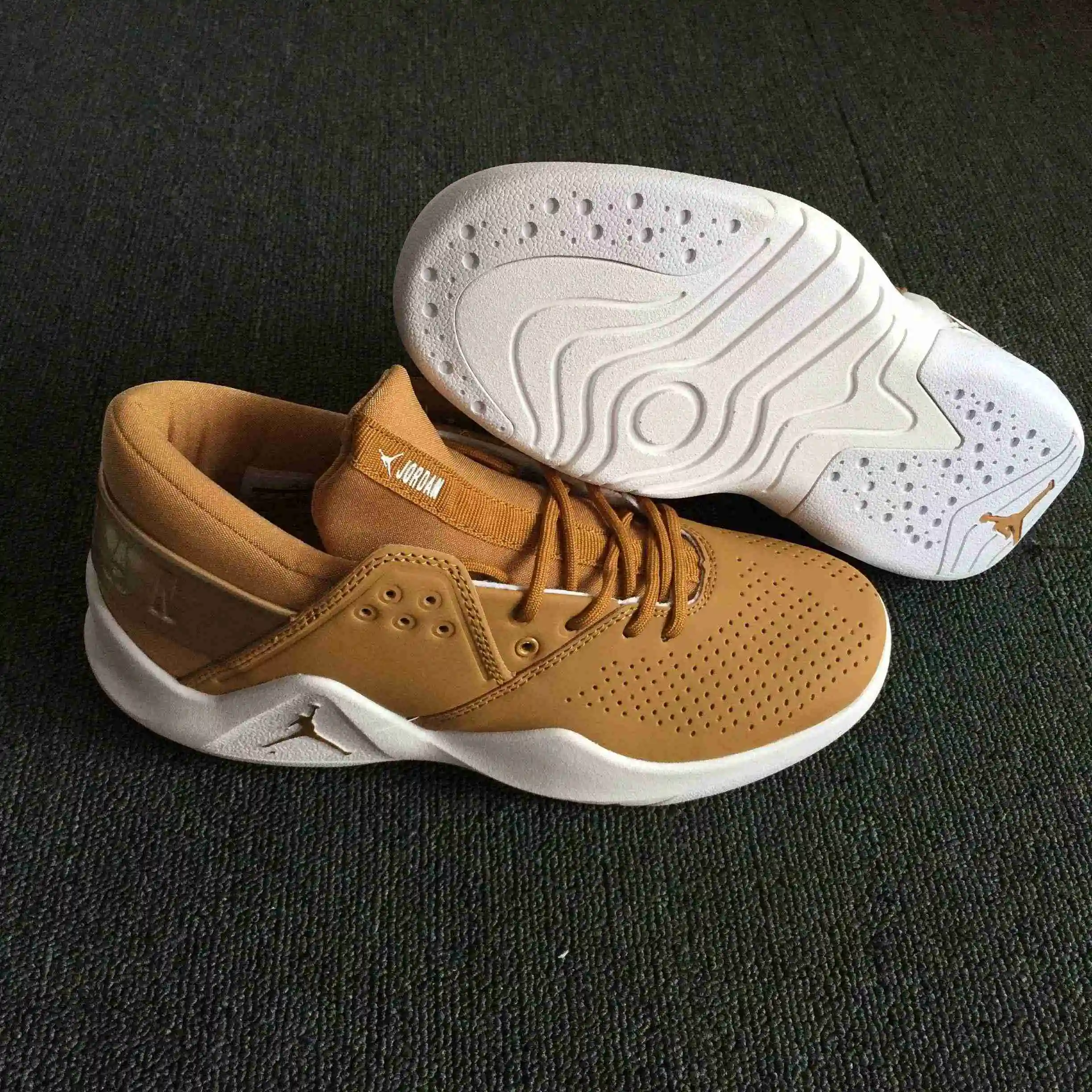 AIR  JORDAN FLIGHT FRESH (35).webp