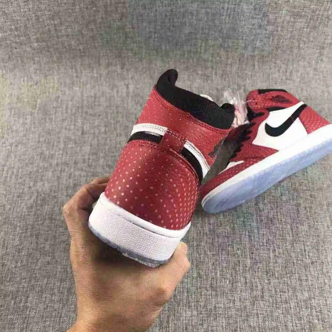 Air Jordan 1 芝加哥 40 40.5 41 42 42.5 43 44 44.5 45 46 47.6 (3).webp