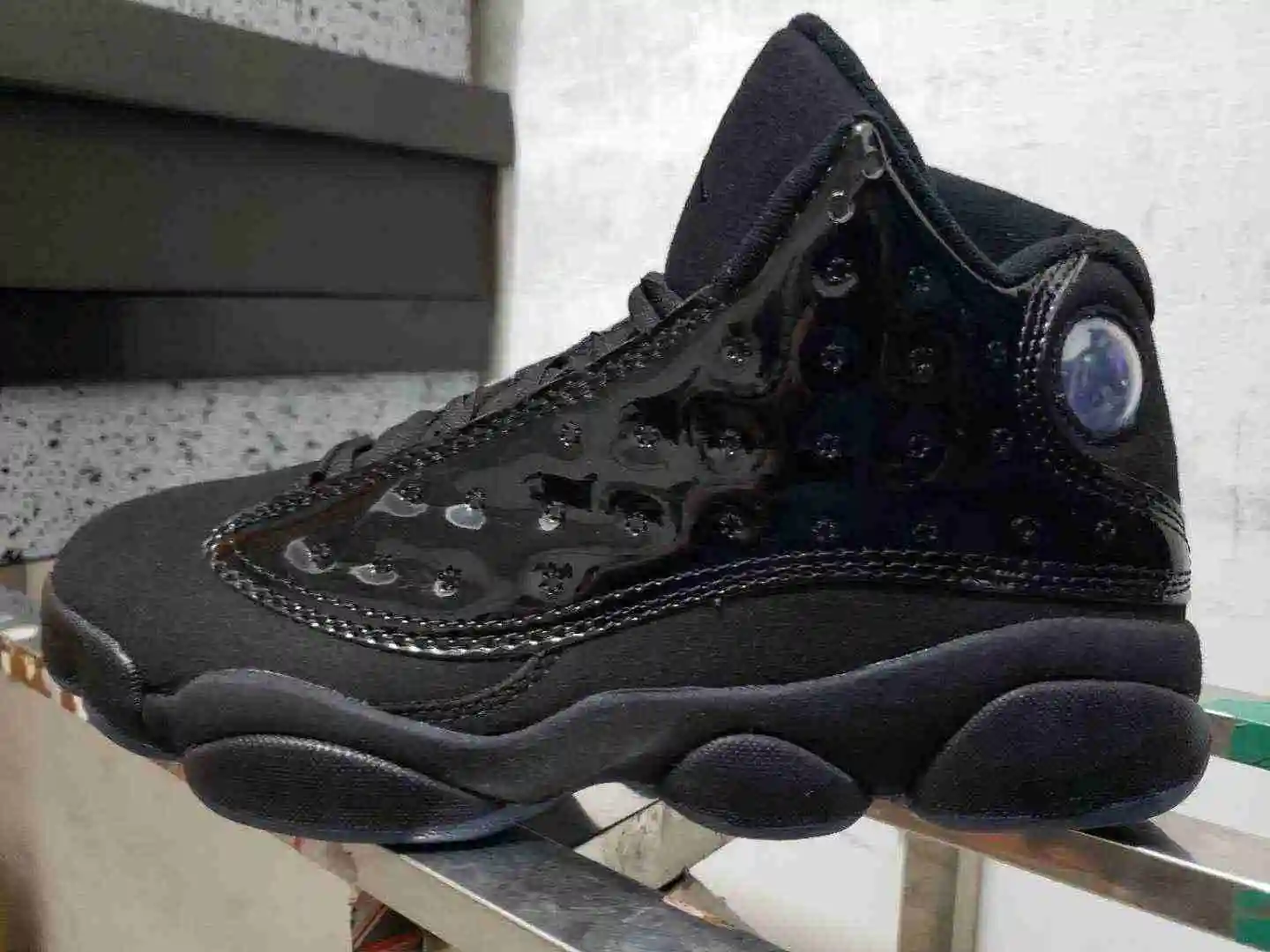 AJ13黑漆皮3.webp