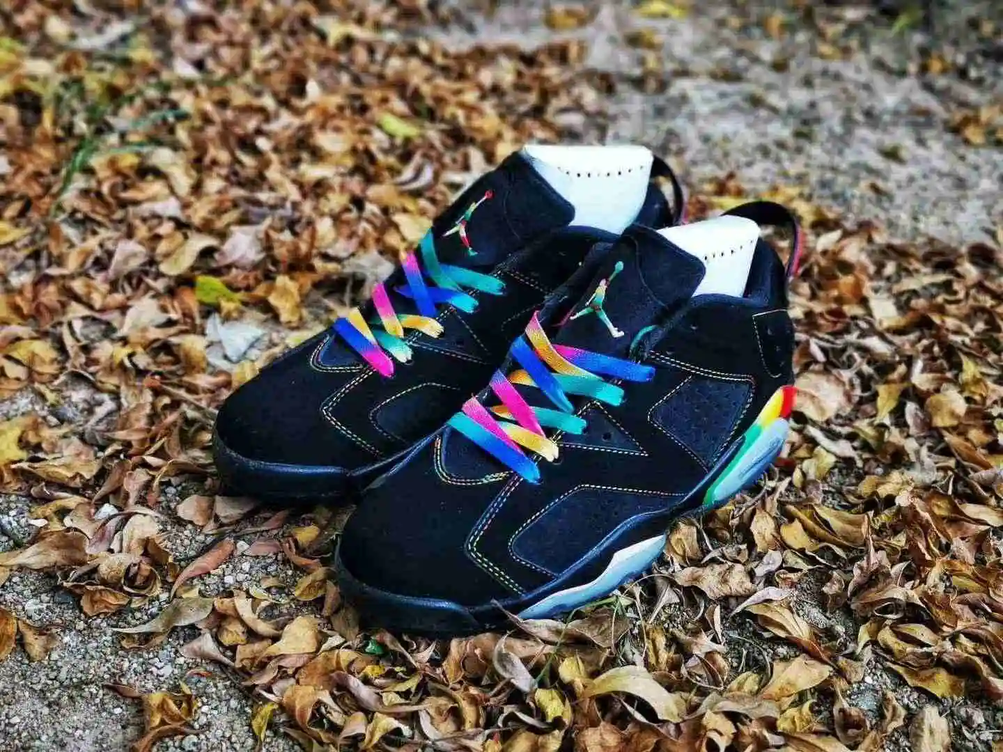 Air Jordan 6  黑七彩低帮二层36----47 (5).webp
